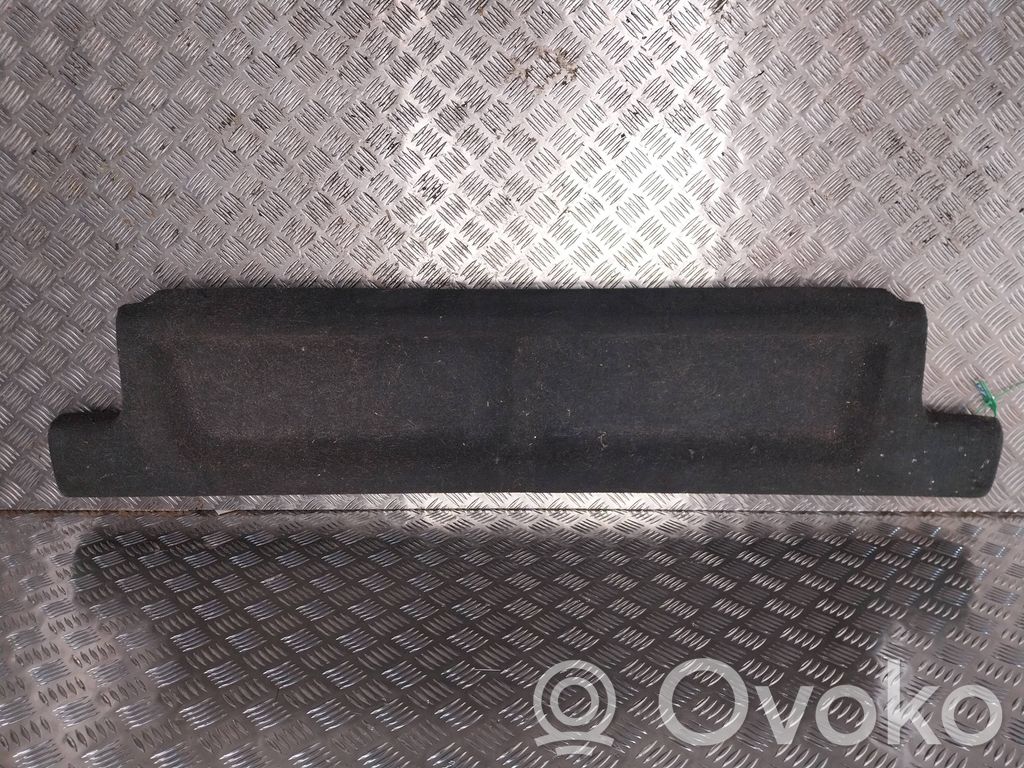 Volvo S40, V40 Hattuhylly 