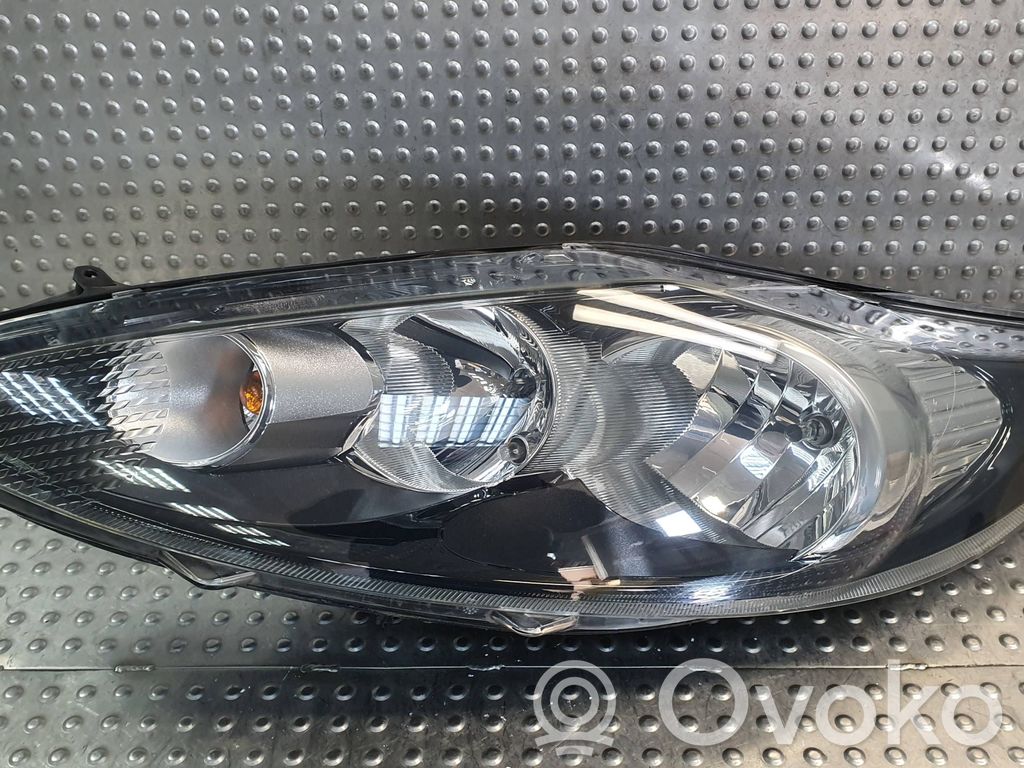 Ford Fiesta Scheinwerfer 