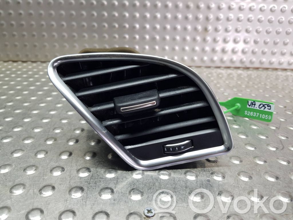 Boczna kratka nawiewu deski rozdzielczej   S26371059,8T1820902G