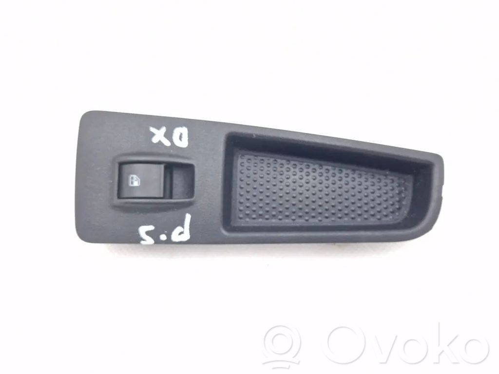 Lancia Delta Electric window control switch 