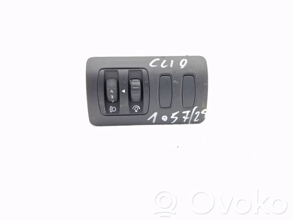 Renault Clio III Interruptor de luz 