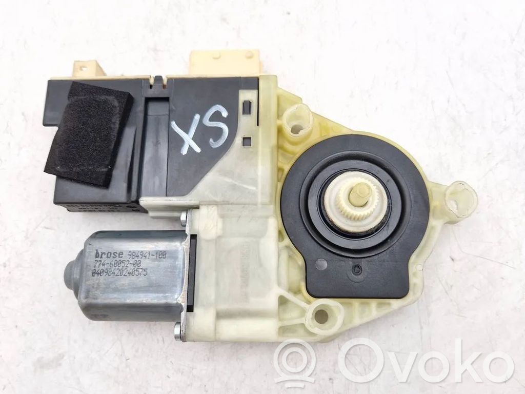 Citroen C4 I Silnik regulatora szyby drzwi przednich 