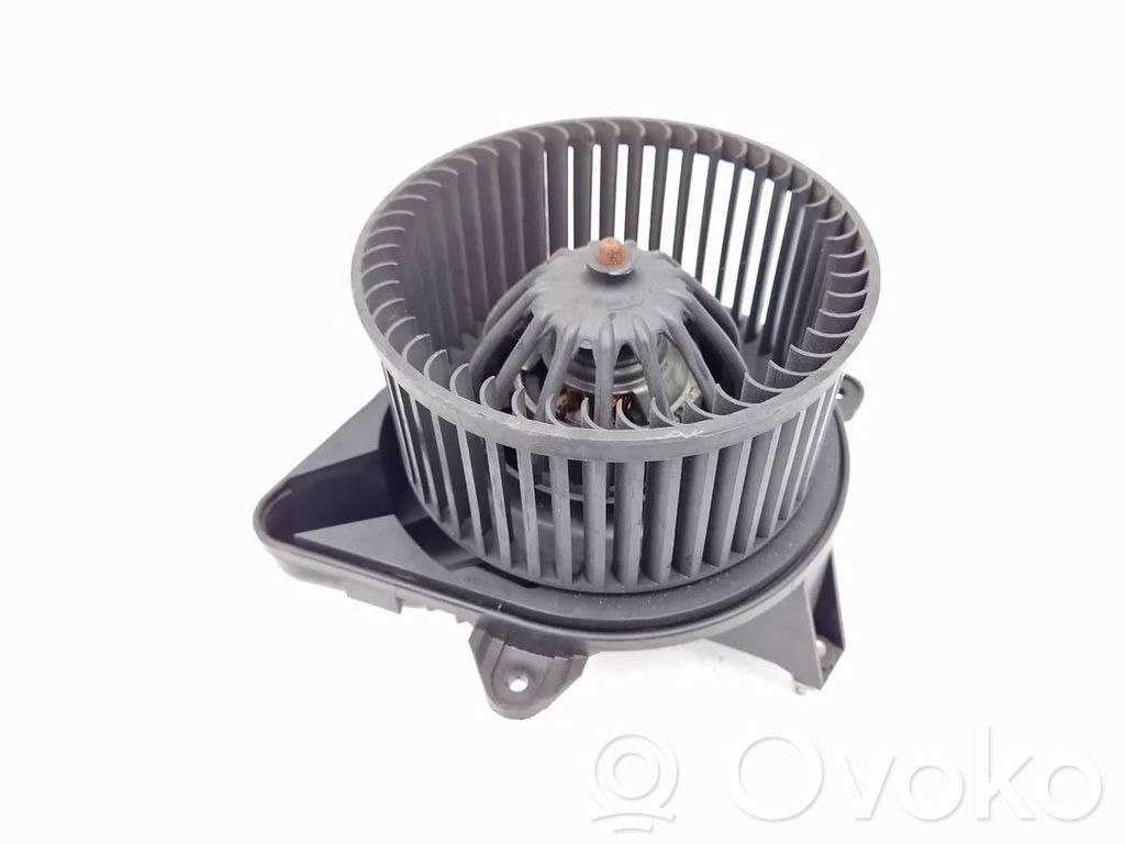 Lancia Ypsilon Ventola riscaldamento/ventilatore abitacolo 