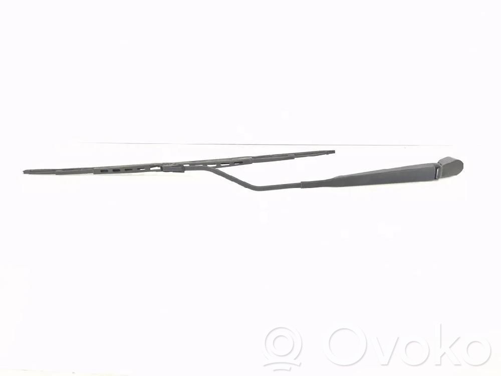 Fiat Uno Priekinio stiklo valytuvų kojelė 