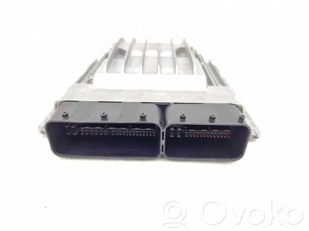BMW 1 E81 E87 Unidad de control/módulo del motor 
