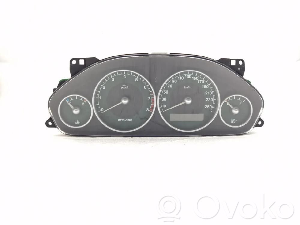 Jaguar X-Type Speedometer (instrument cluster) 