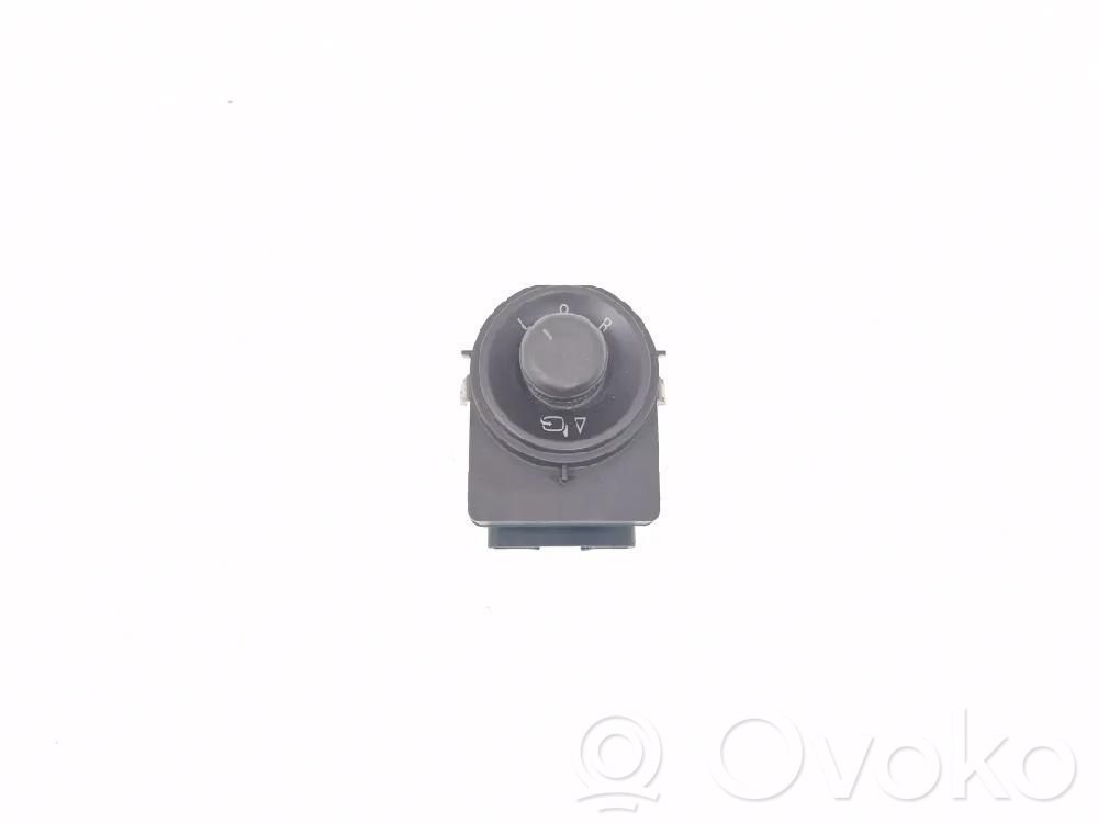 Opel Insignia A Interruptor del espejo lateral 