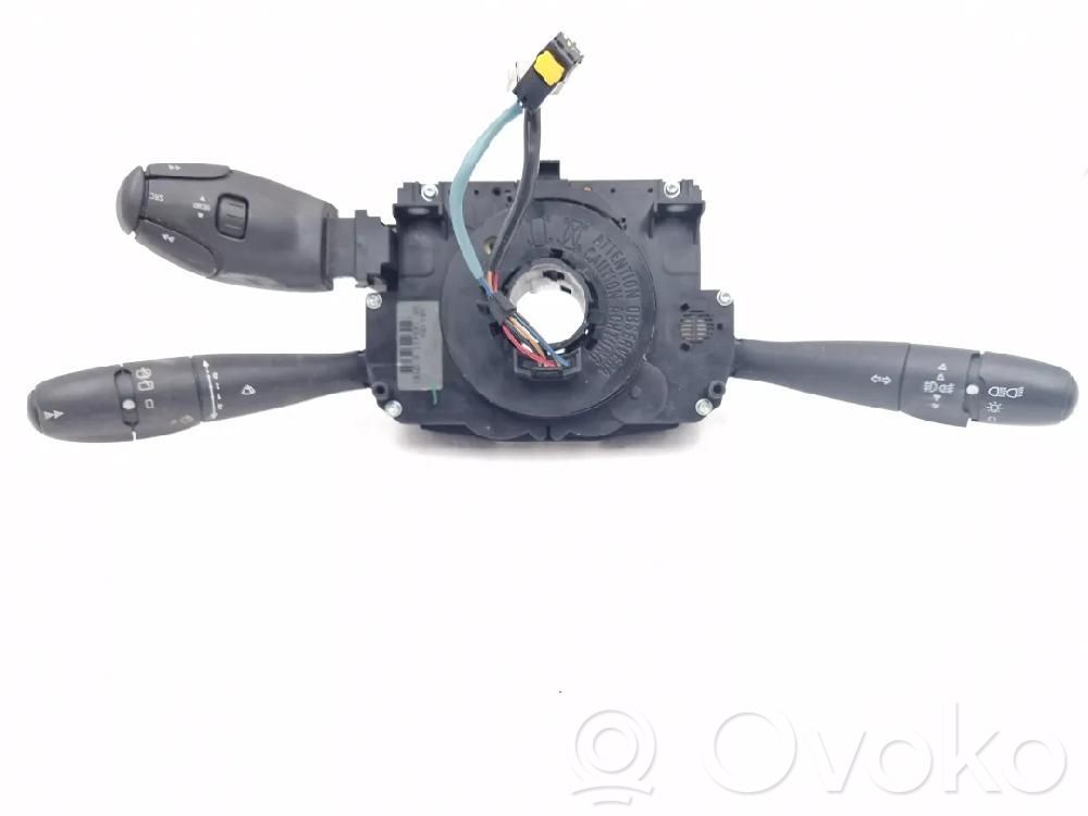 Peugeot 207 Multifunctional control switch/knob 