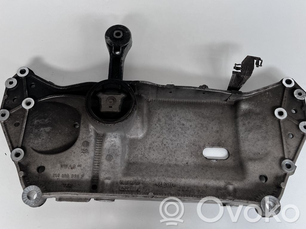 Audi A3 S3 8P Rama pomocnicza przednia 