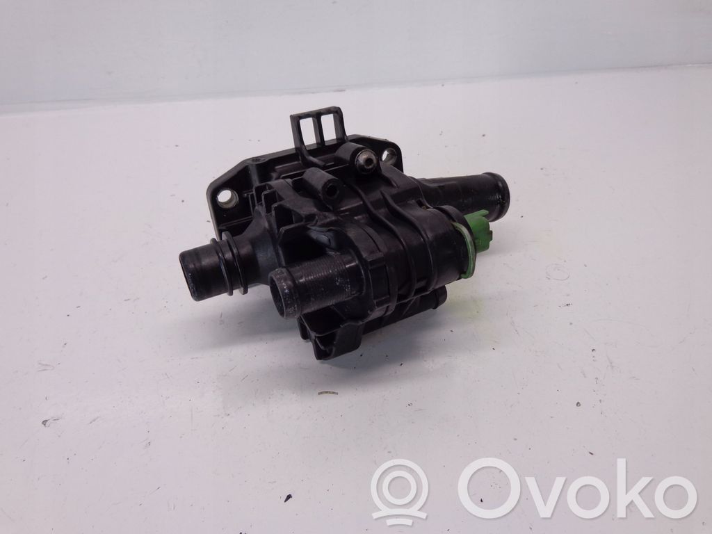 Citroen Xsara Picasso Termostatas/ termostato korpusas 