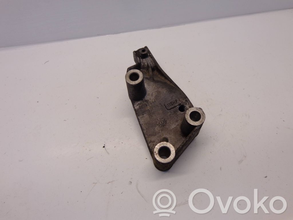 Engine mounting bracket   46783944
