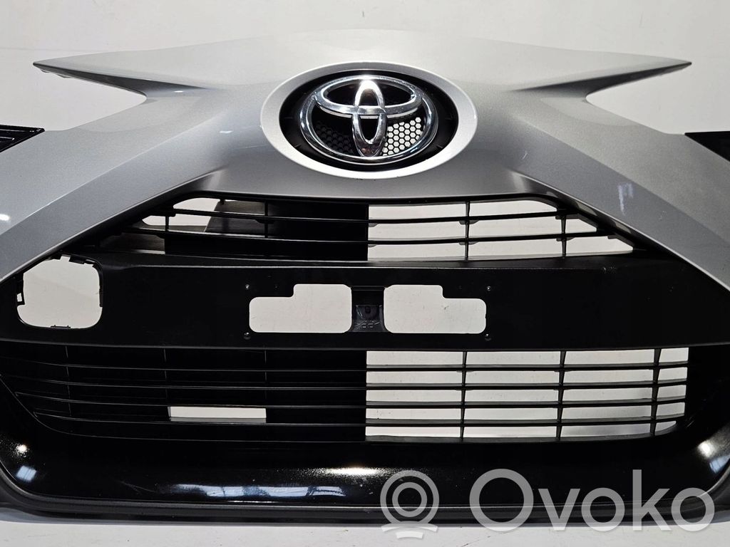 Toyota Aygo AB40 Zderzak przedni 