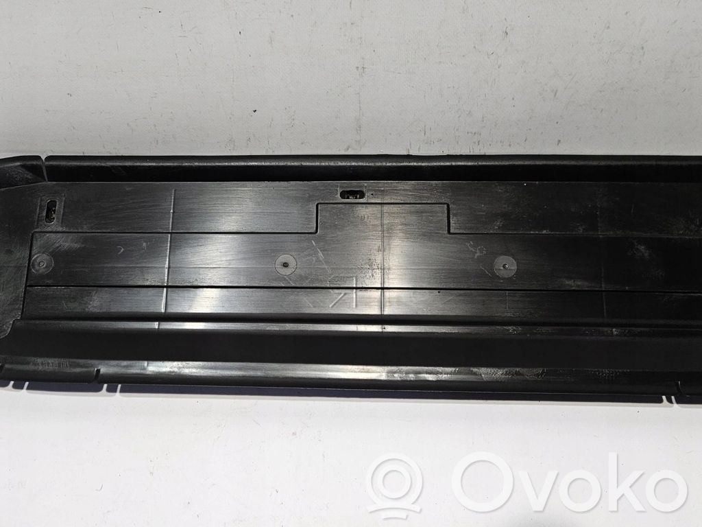 Lexus RX 450H Copertura del rivestimento del sottoporta anteriore 