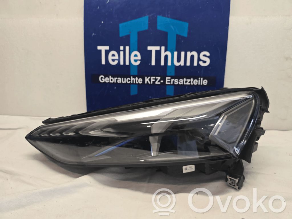 Scheinwerfer   4J3941085