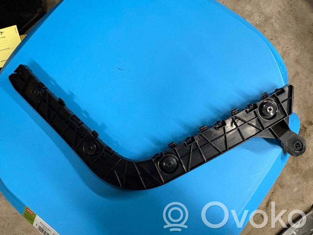 Tesla Model Y Задний держатель бампера 
