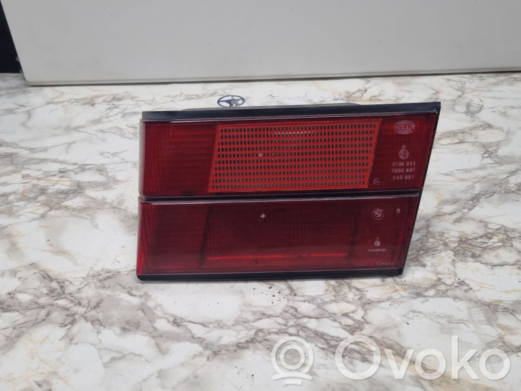 Tailgate rear/tail lights   13400200