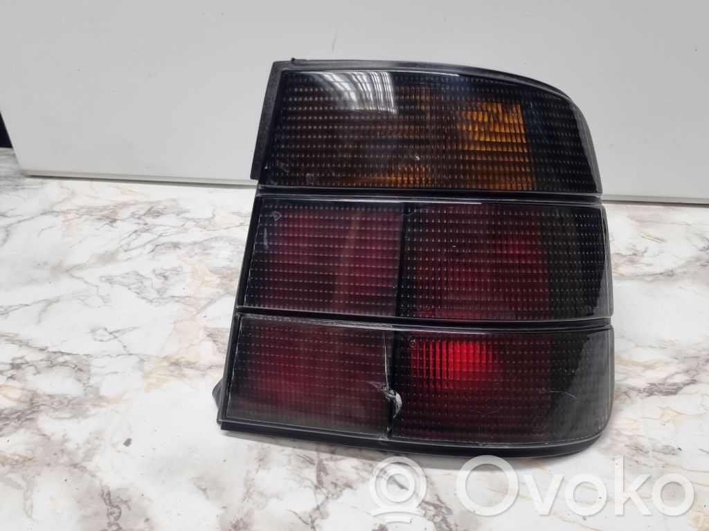 Rear/tail lights   133690