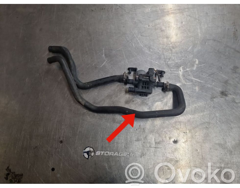BMW 5 E39 Engine coolant pipe/hose 