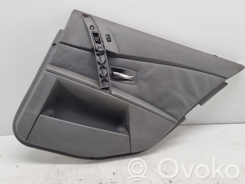 BMW 5 E60 E61 Takaoven verhoilu 