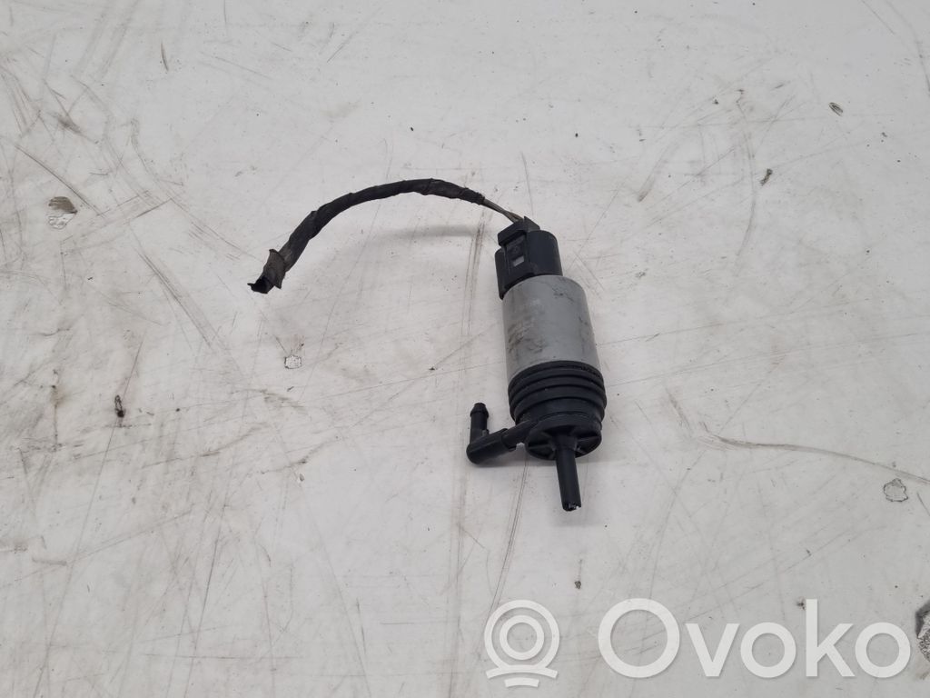 Windscreen/windshield washer pump   E13021168,021168,502660