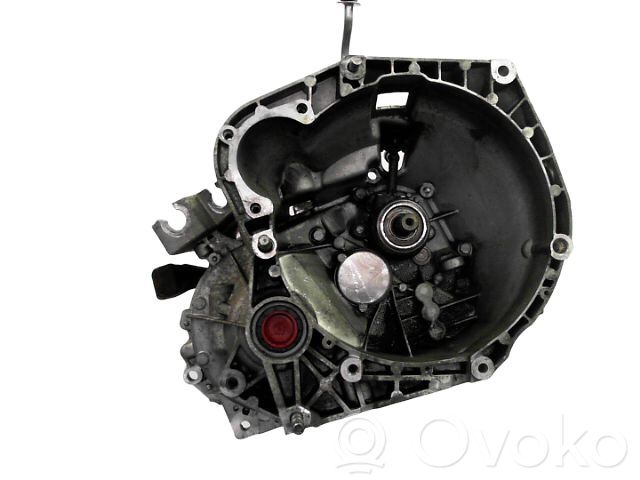 Alfa Romeo 147 Caja de cambios manual de 6 velocidades 