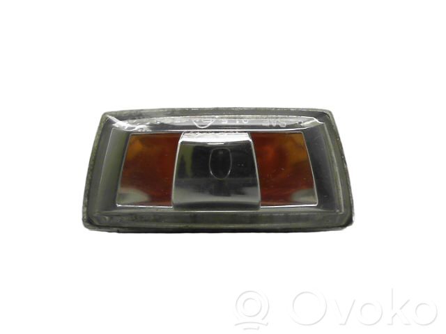 Opel Corsa D Semnalizator bară față 