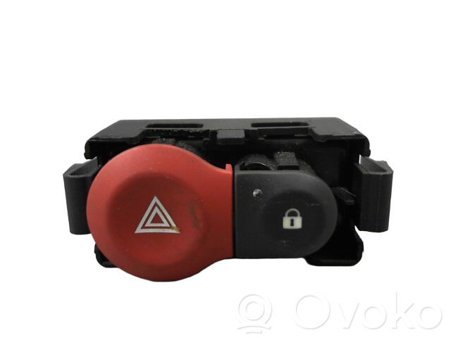 Botón interruptor de luz de peligro   252103766R,252103766R