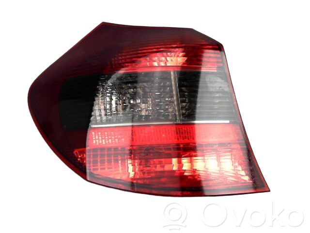 BMW 1 E81 E87 Lampa tylna 