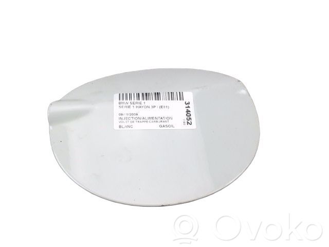 BMW 1 E82 E88 Fuel tank cap 