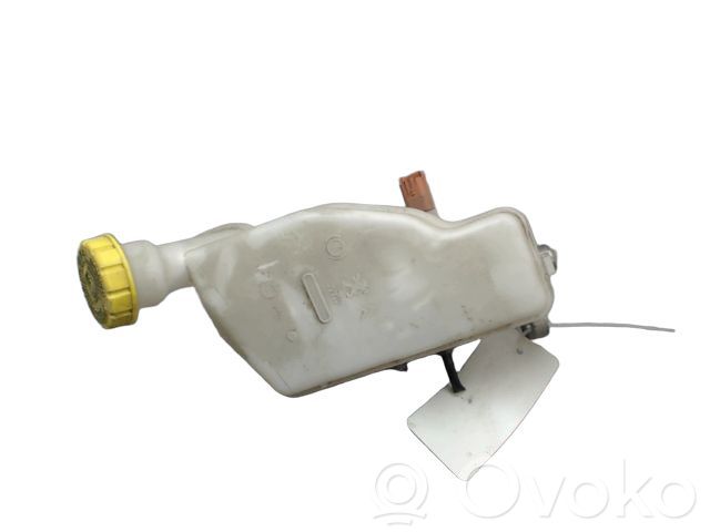 Główny cylinder hamulca   4601R7,05518,1695,33082900,360219130409,400449,4601R7,46100S1AG01,46100S1AG61,6212562,89236,B1695,C94015ABE,C9P048ABE,FBM140100,H22913871,M61119,MC1787BE,PMH901