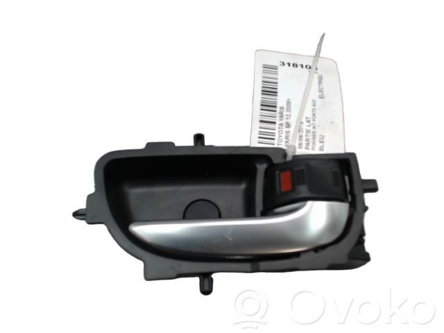 Toyota Yaris Manecilla interna puerta delantera 