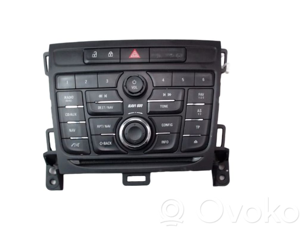 Opel Zafira C Panel / Radioodtwarzacz CD/DVD/GPS 