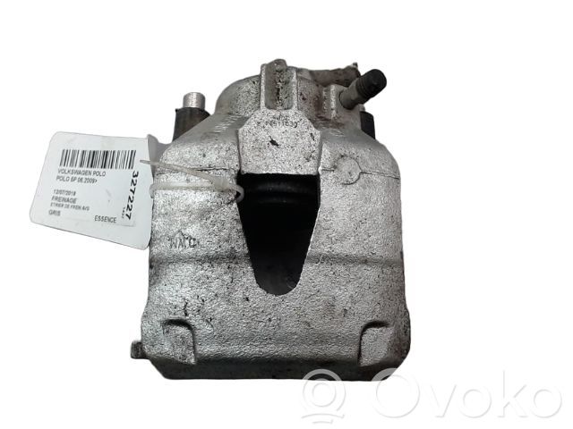 Volkswagen Polo VI Pinza del freno anteriore 