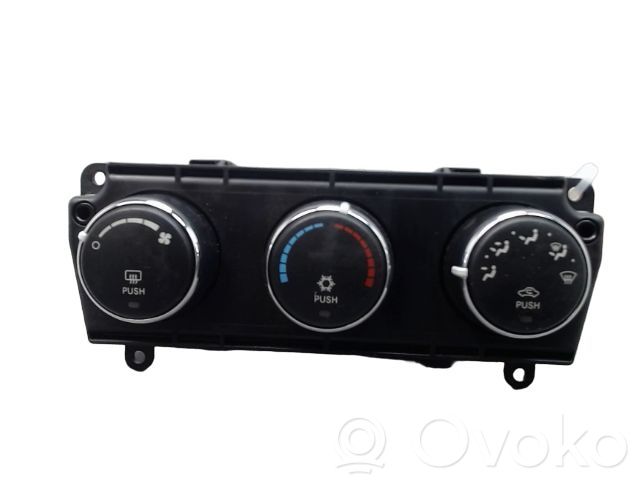 Dodge Nitro Climate control unit 