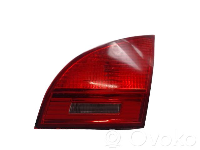 KIA Venga Lampă spate în capacul portbagajului 