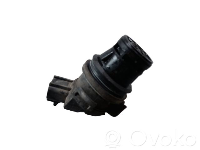 Windscreen/windshield washer pump   G22C67482,G22C67482