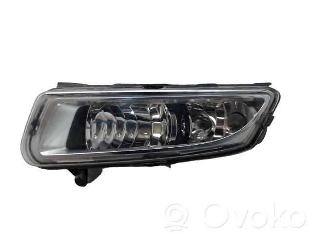 Volkswagen Polo V 6R Światło przeciwmgłowe przednie 