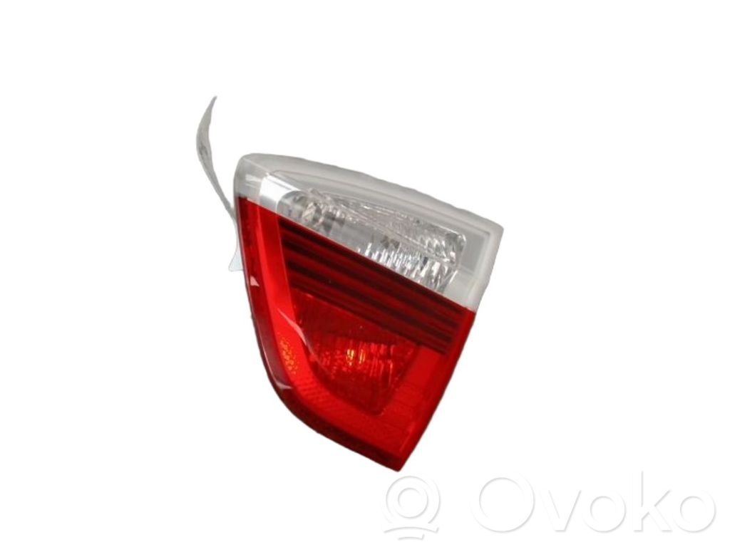 BMW M3 Lampă spate în capacul portbagajului 