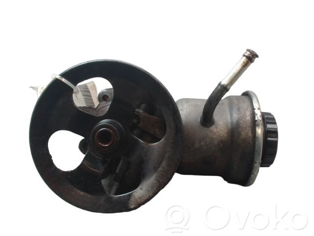 Ohjaustehostimen pumppu   4431052012,4431052012