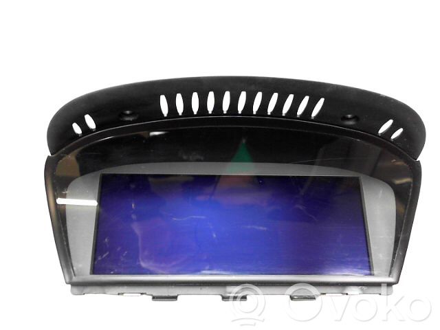 BMW M5 Screen/display/small screen 