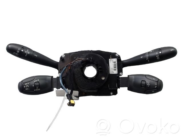 Peugeot 207 Leva/interruttore dell’indicatore di direzione e tergicristallo 