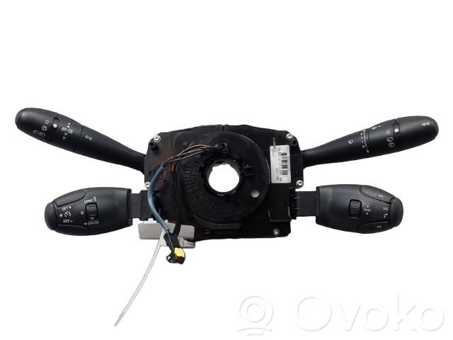 Peugeot 207 Leva/interruttore dell’indicatore di direzione e tergicristallo 