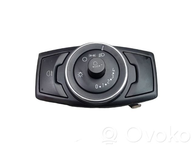 Ford Focus Light switch 