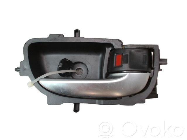 Toyota Auris E210 Manecilla interna puerta delantera 