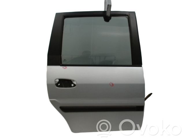 Hyundai Matrix Puerta trasera 