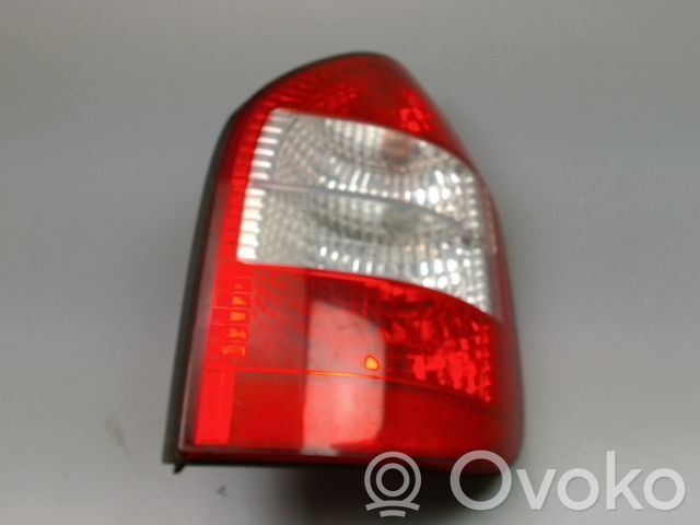 Opel Zafira A Galinis žibintas kėbule 