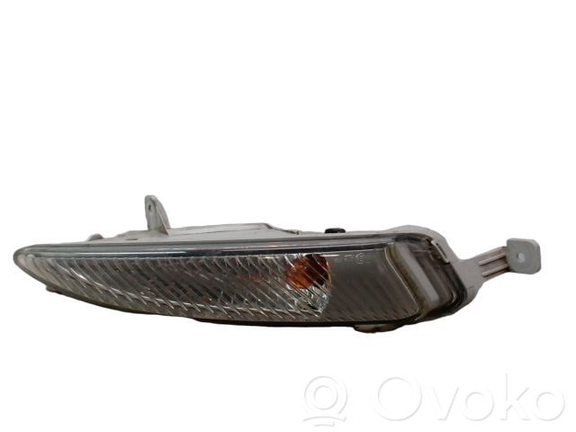 Opel Astra J Semnalizator față 