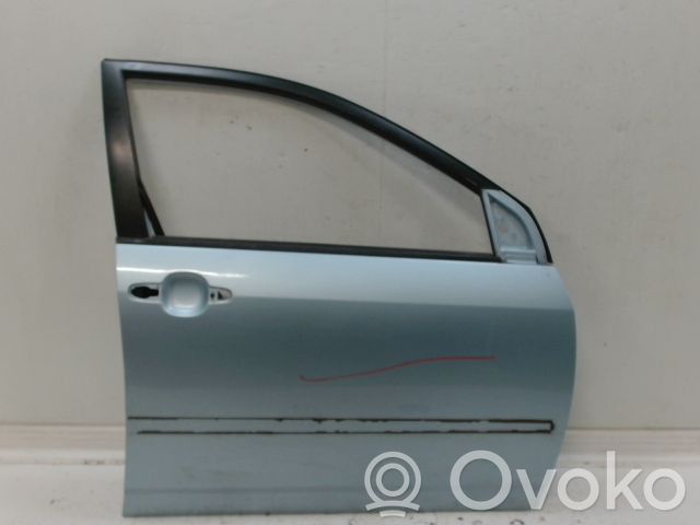 Toyota Corolla E120 E130 Drzwi przednie 