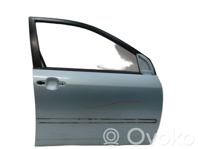 Toyota Corolla E120 E130 Durvis 