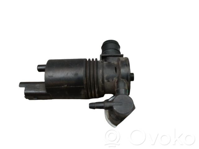 Nissan Note (E12) Windscreen/windshield washer pump 